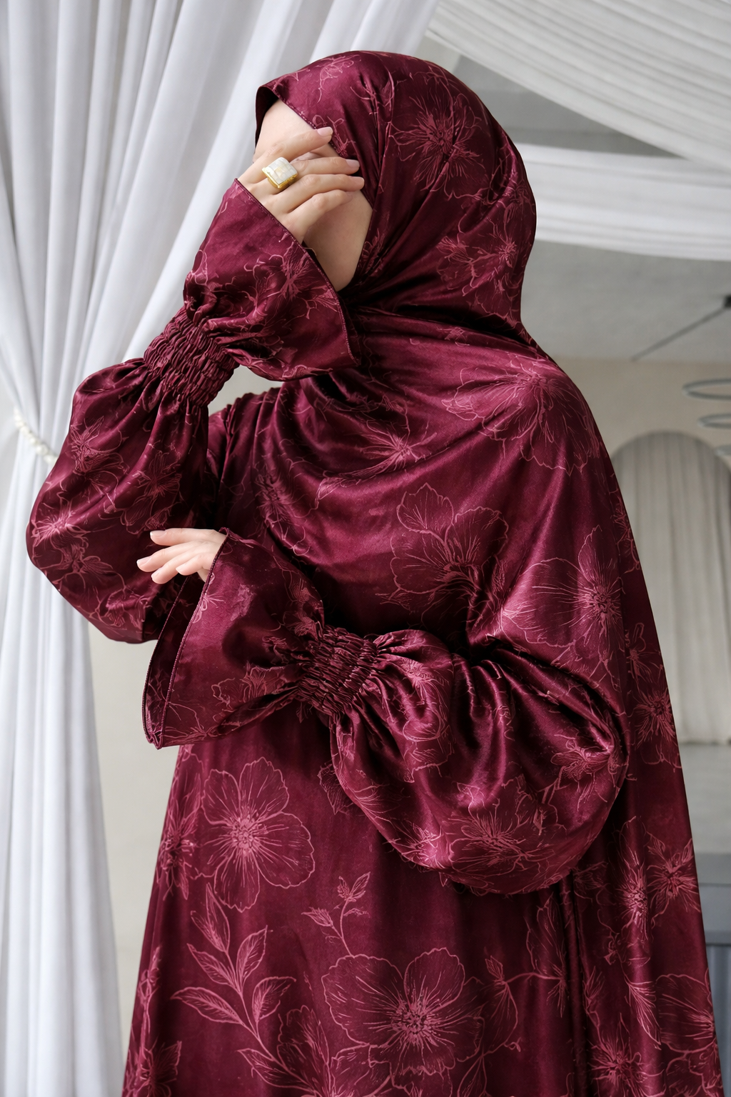 إسدال حرير أرماني فاخر