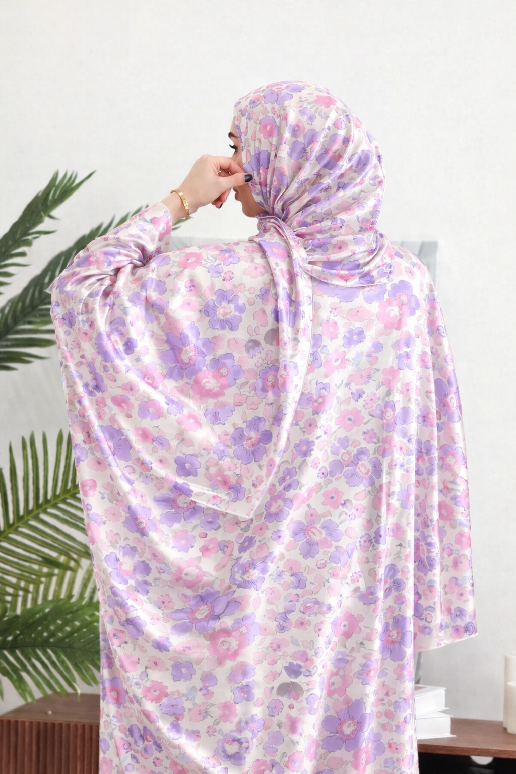 إسدال حرير أرماني فاخر